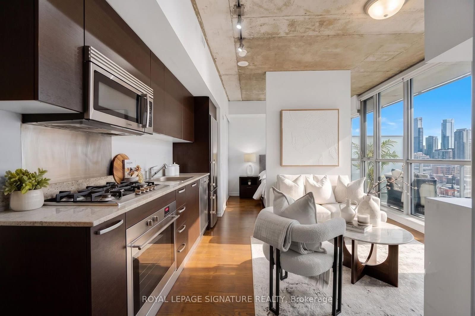 375 King Street, Unit 3210 thumbnail 11