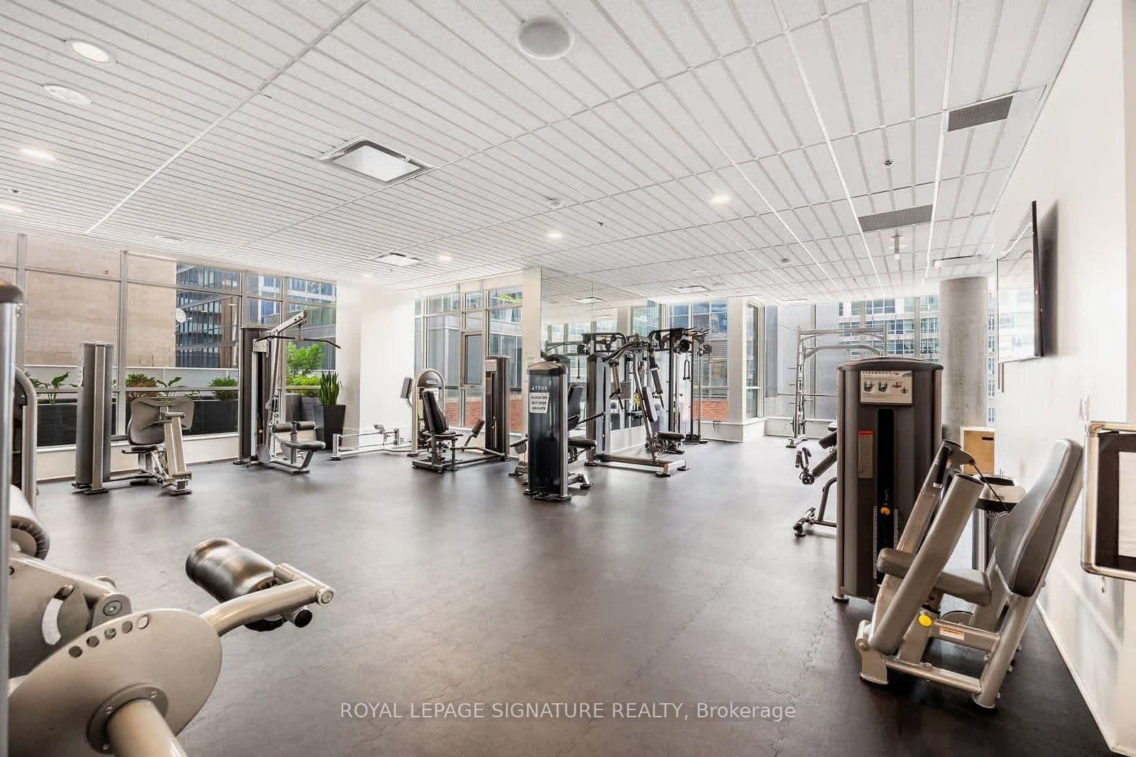 375 King Street, Unit 3210 thumbnail 28