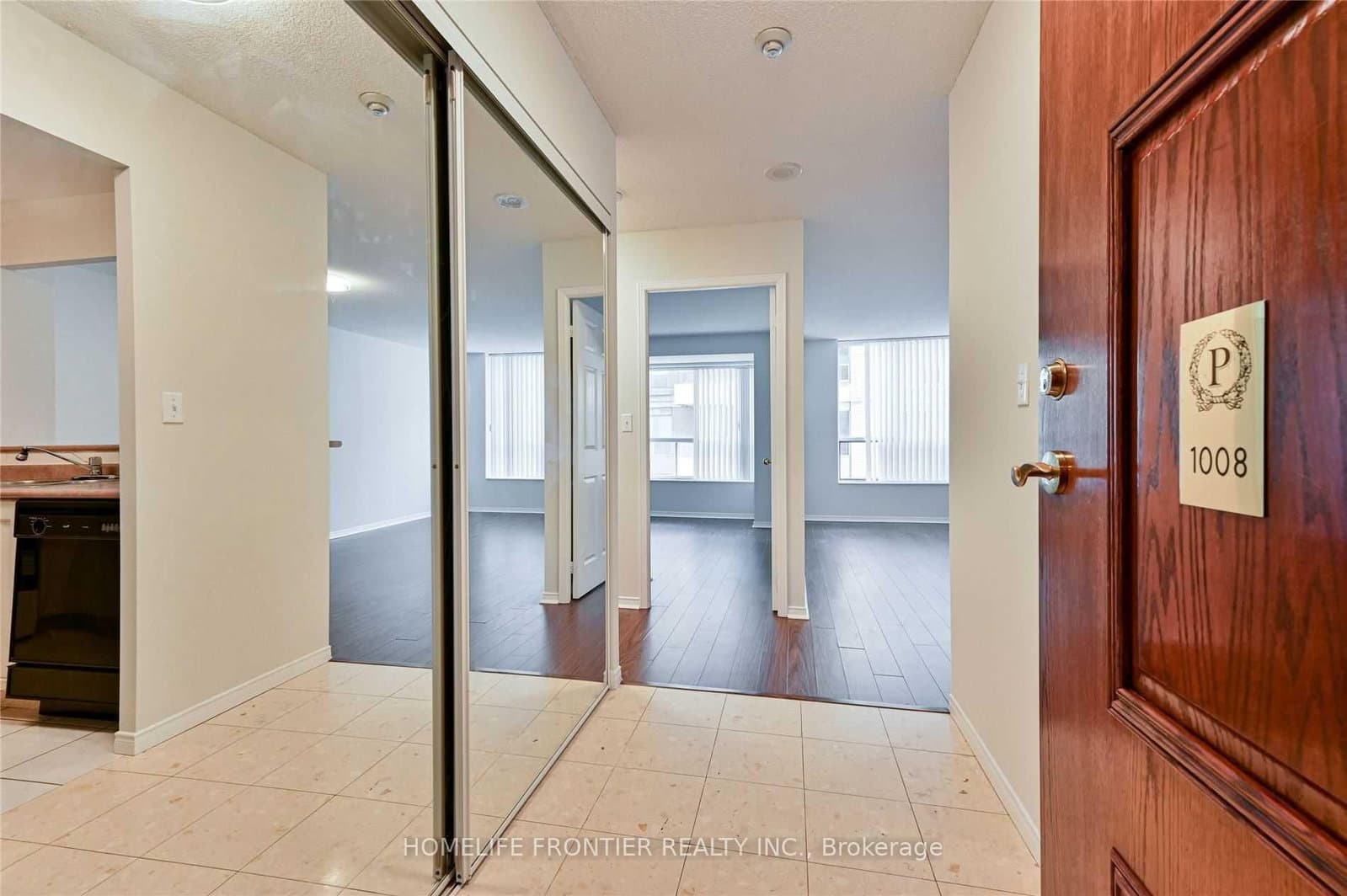 29 Pemberton Avenue, Unit 1008 thumbnail 5