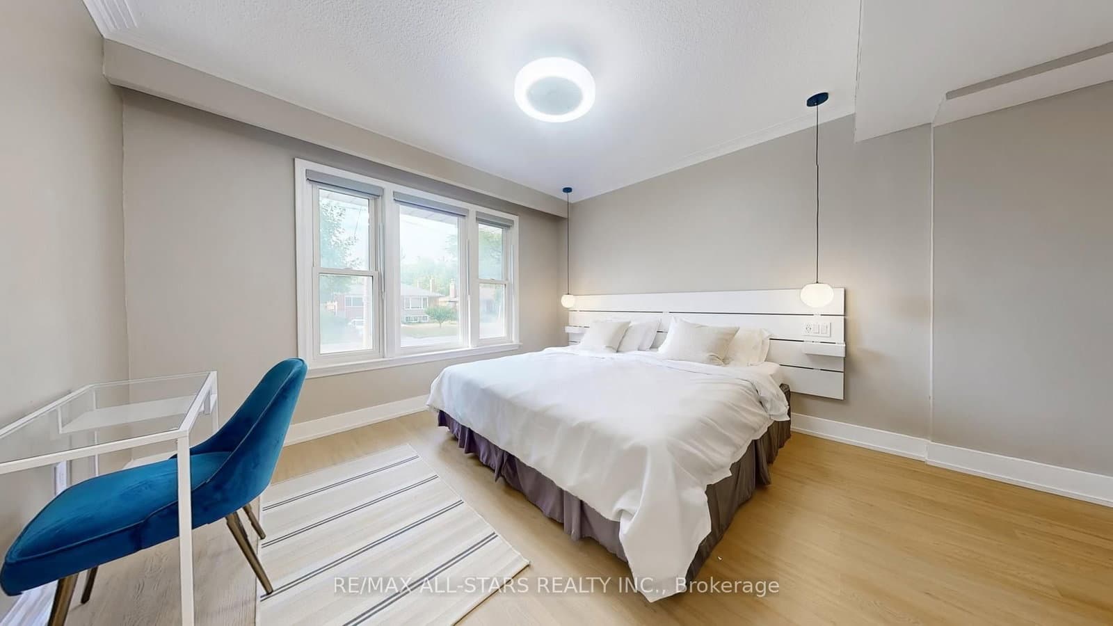 105 Betty Ann Drive thumbnail 11