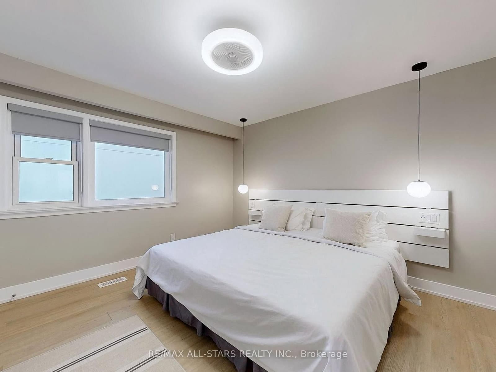 105 Betty Ann Drive thumbnail 23