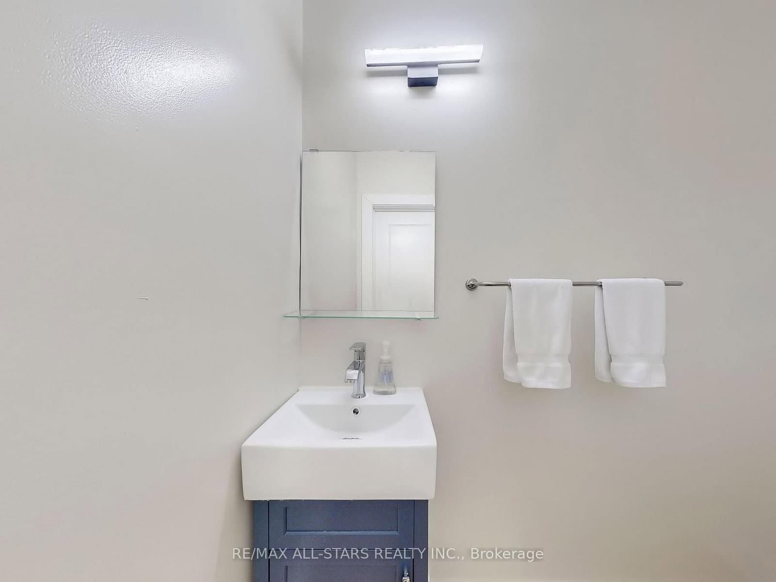 105 Betty Ann Drive thumbnail 26