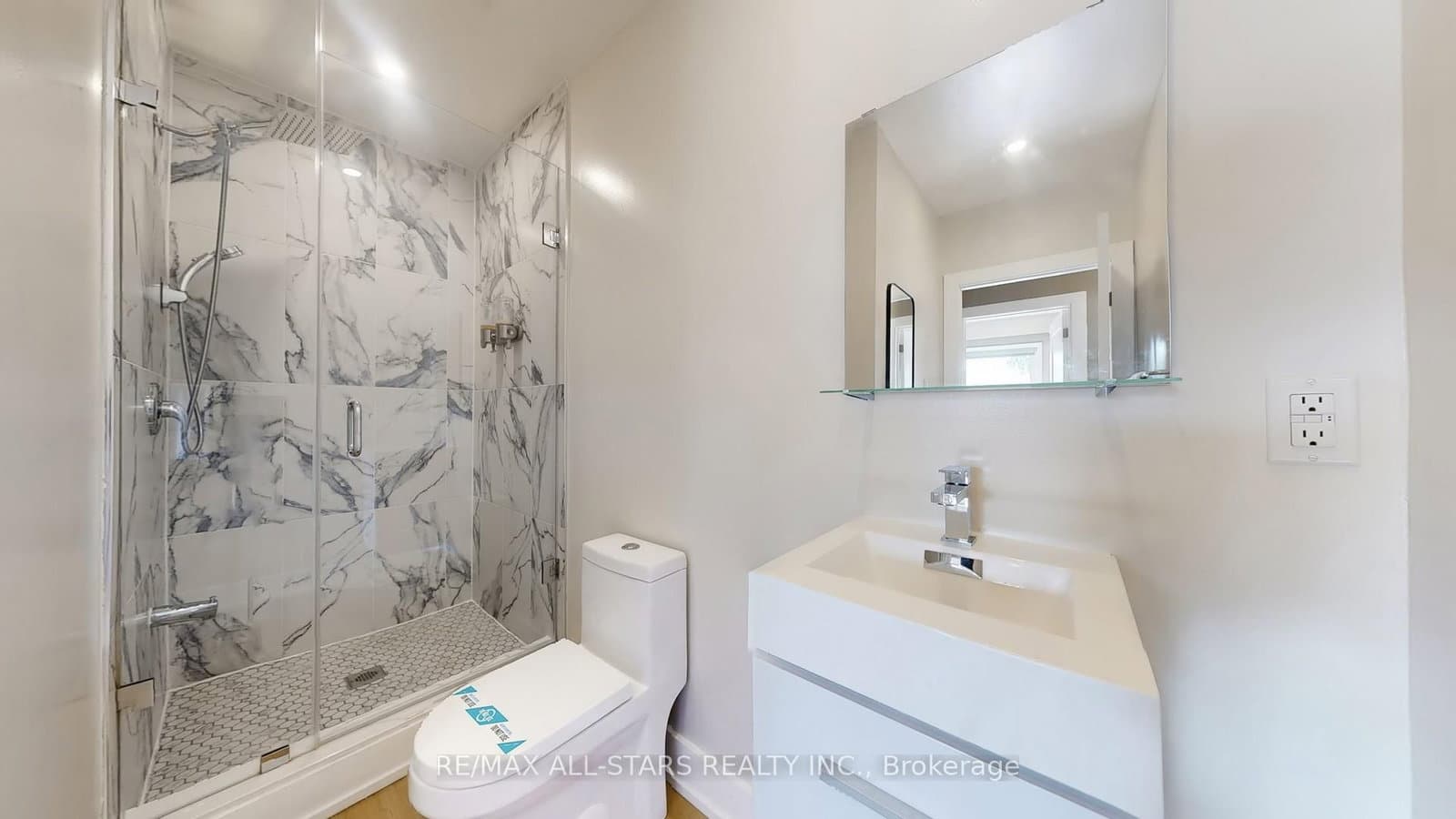 105 Betty Ann Drive thumbnail 29