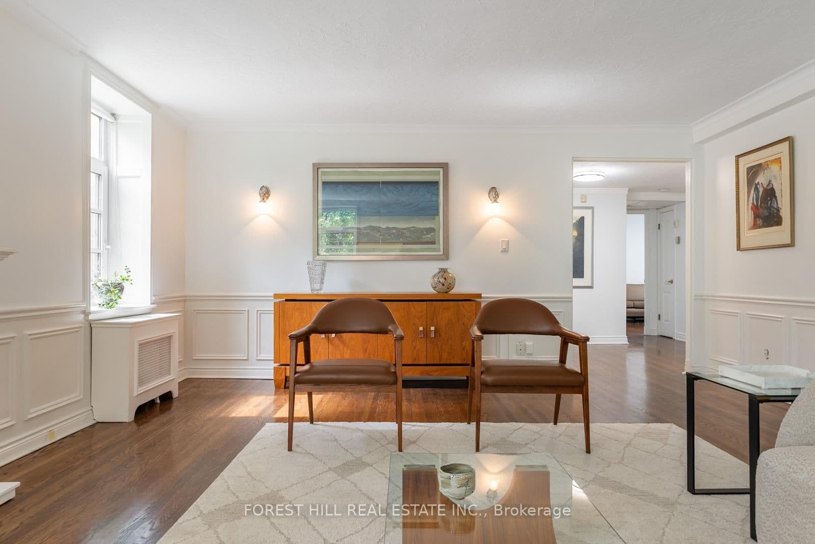 717 Eglinton Avenue W, Unit 301 thumbnail 10