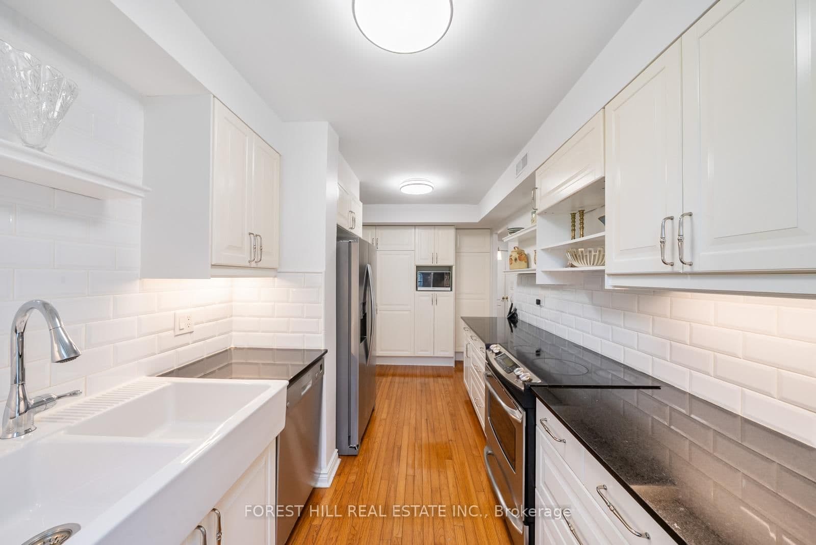 717 Eglinton Avenue W, Unit 301 thumbnail 18