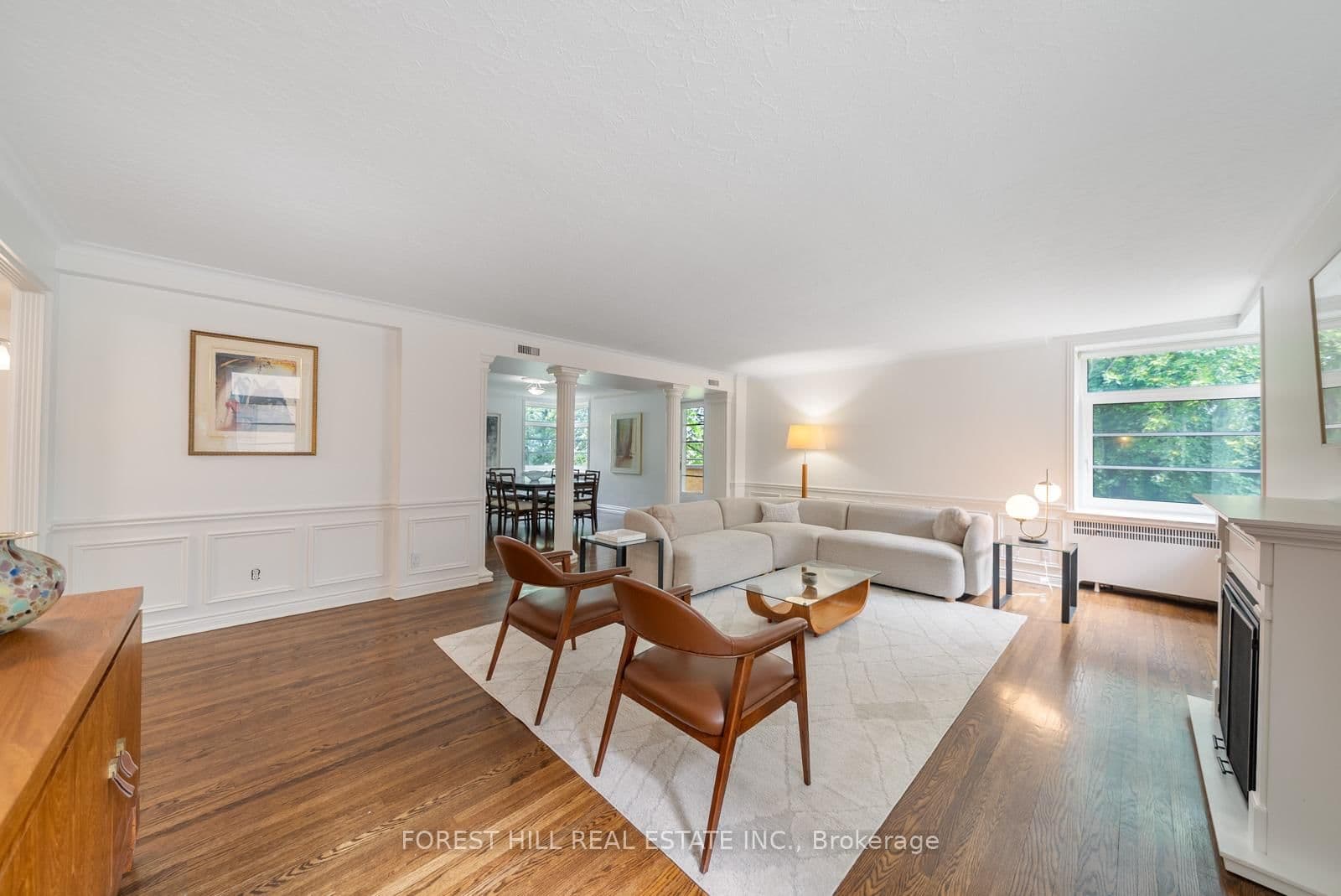 717 Eglinton Avenue W, Unit 301 thumbnail 2