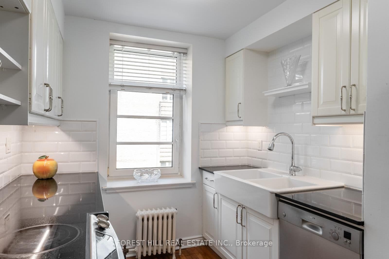 717 Eglinton Avenue W, Unit 301 thumbnail 21