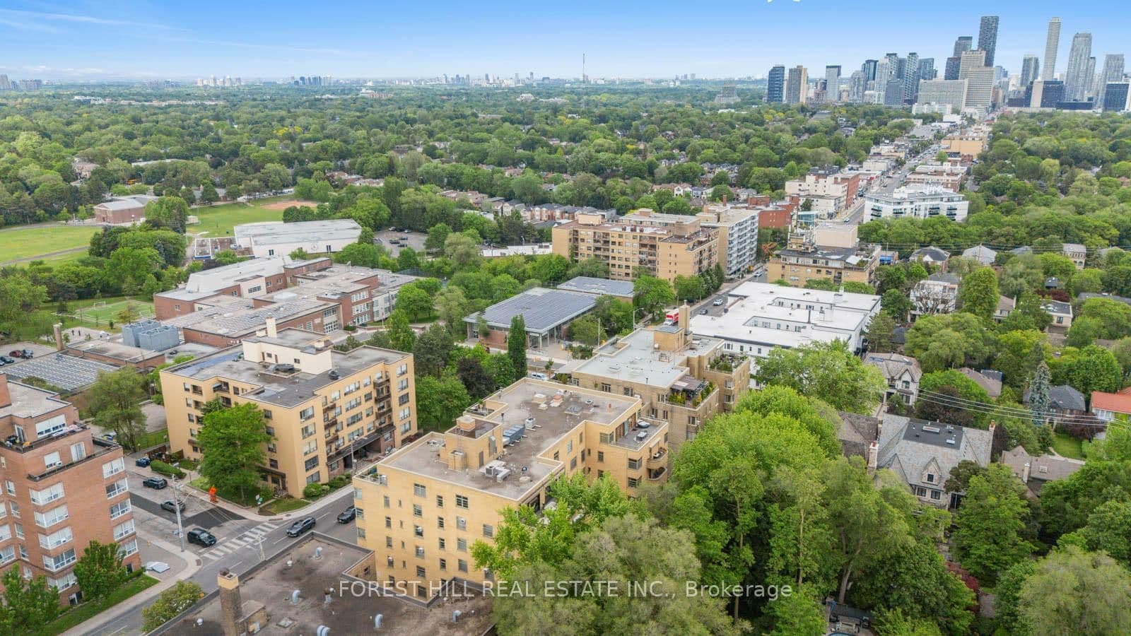 717 Eglinton Avenue W, Unit 301 thumbnail 37