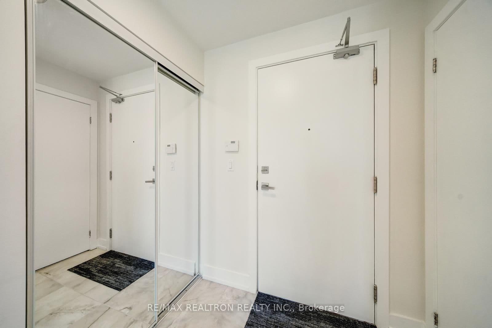 75 The Donway W, Unit 103 thumbnail 17