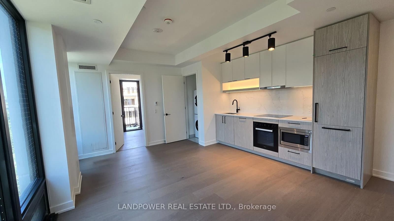 91 Montclair Avenue, Unit 709 thumbnail 6