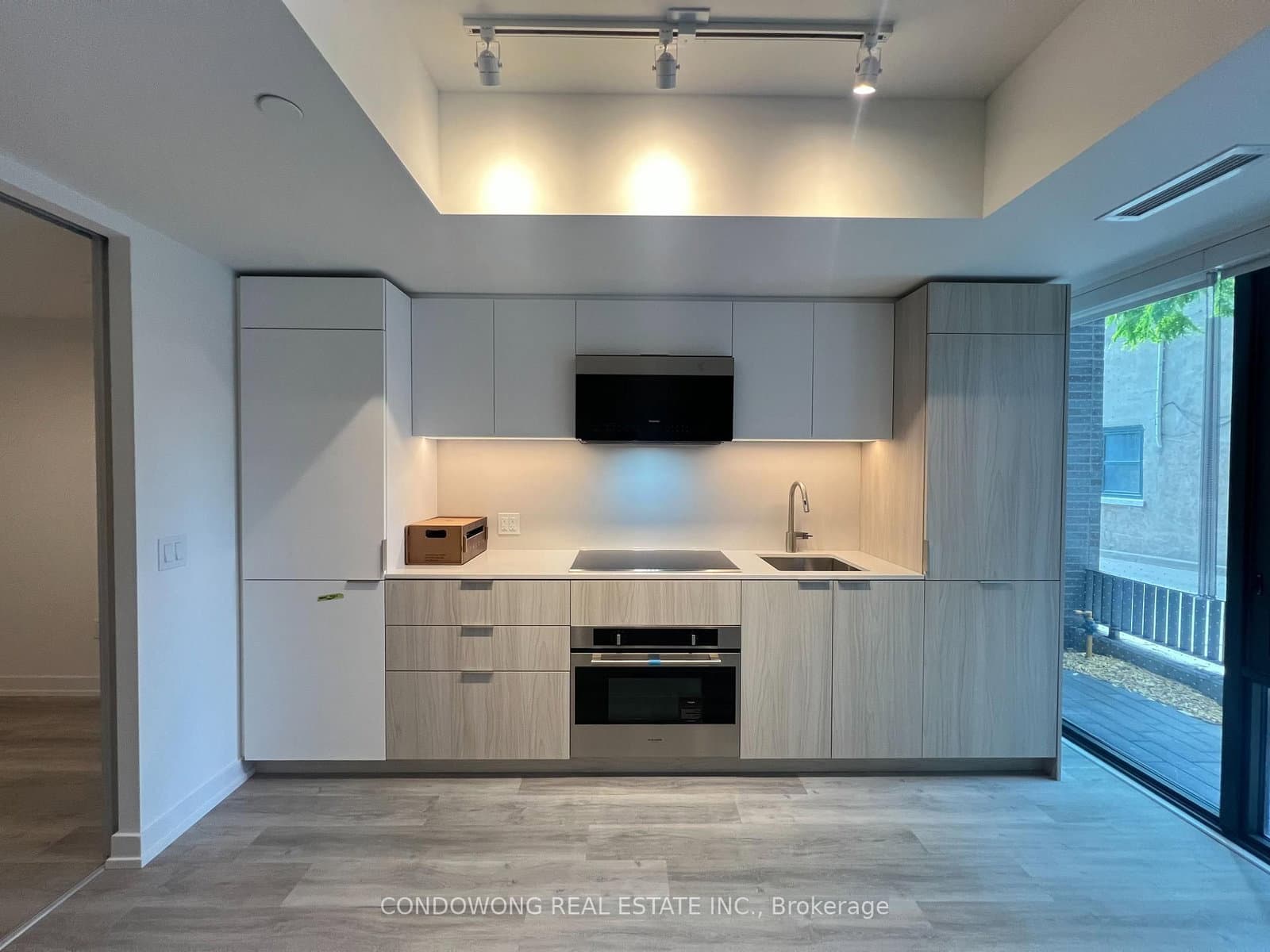 28 Eastern Avenue, Unit TH110 thumbnail 2
