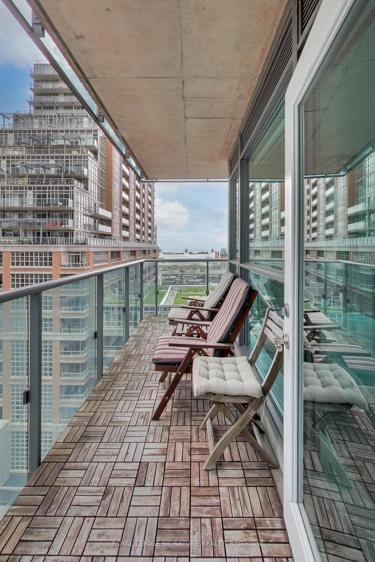 69 Lynn Williams Street, Unit 904 thumbnail 24