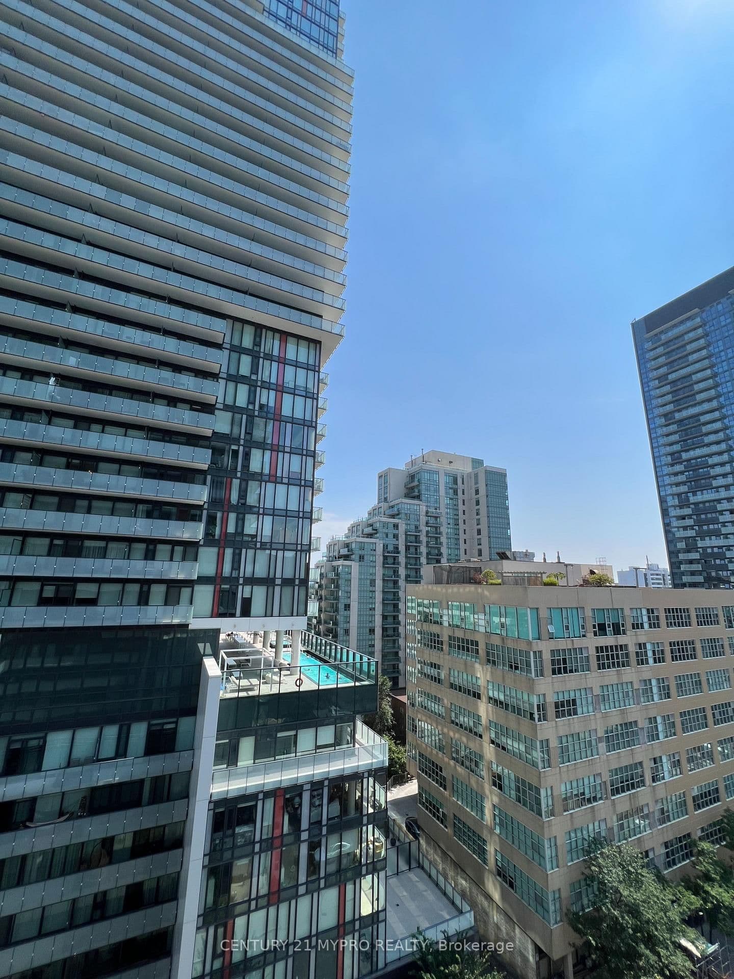 161 Roehampton Avenue, Unit 909 thumbnail 10