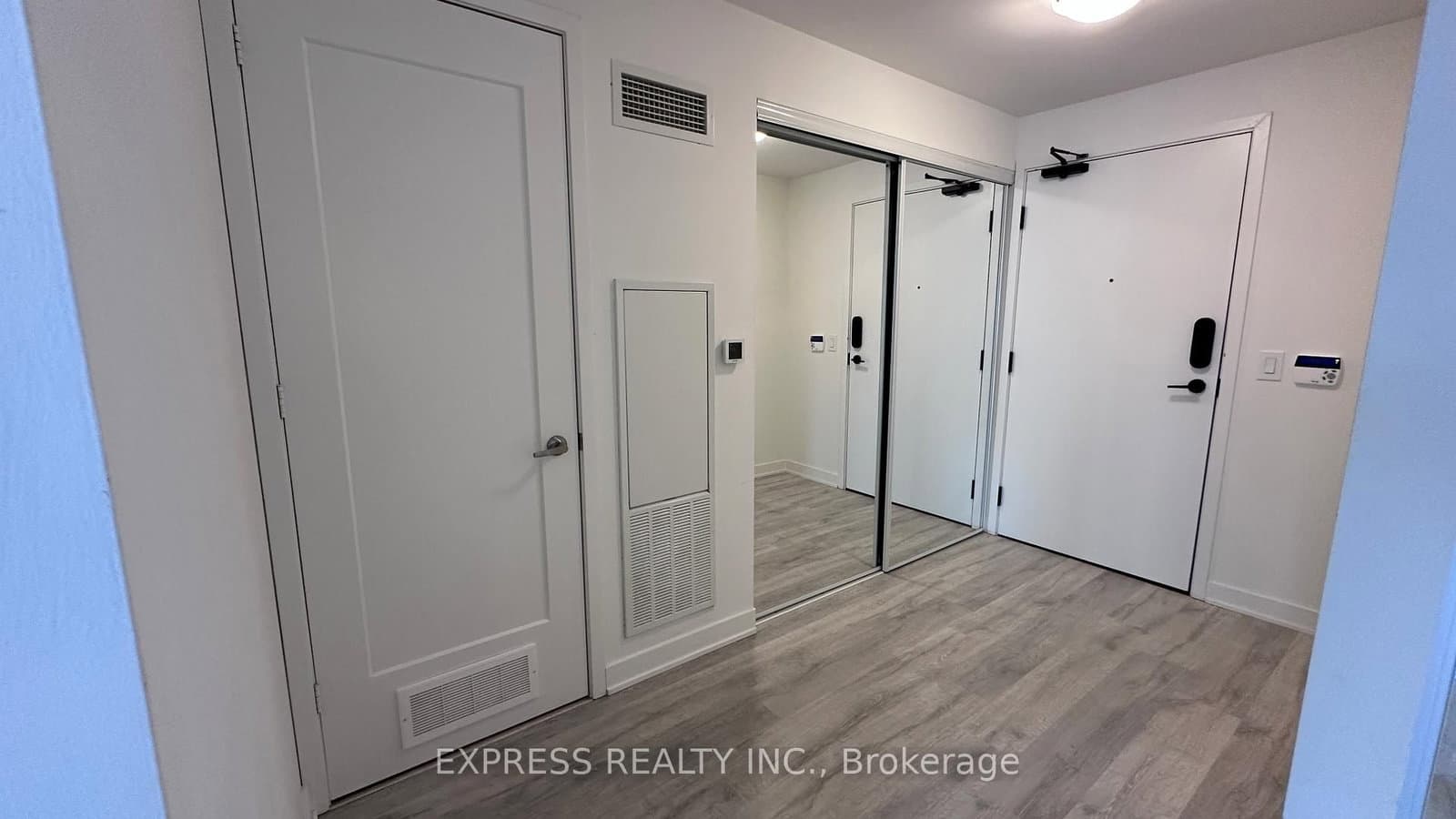 121 Lower Sherbourne Street, Unit 1648 thumbnail 17