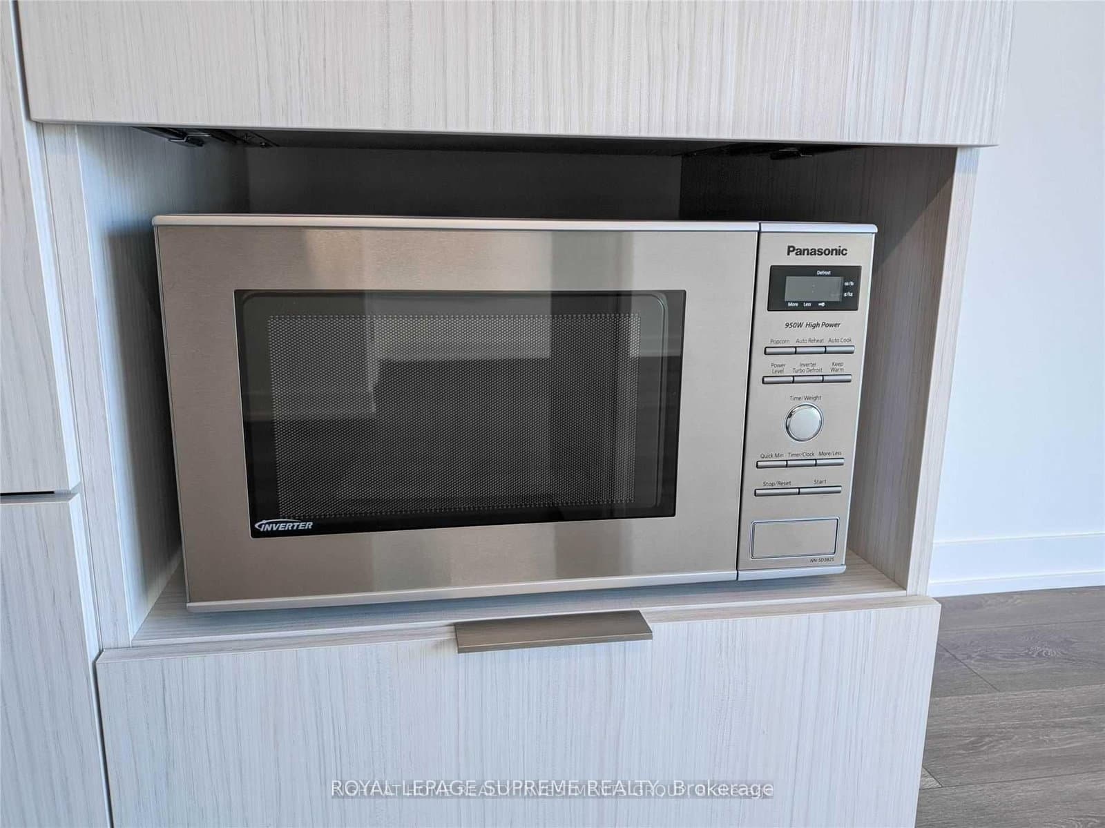20 Richardson Street, Unit 3006 thumbnail 8