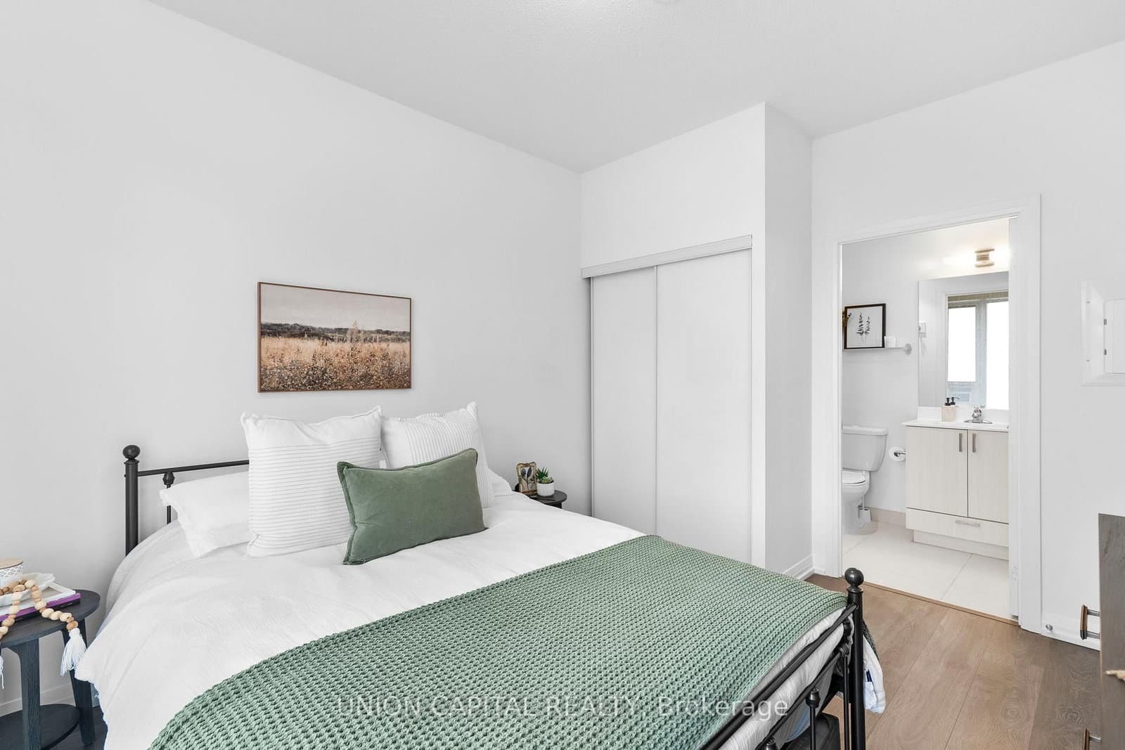50 Ann O'reilly Road, Unit 310 thumbnail 10