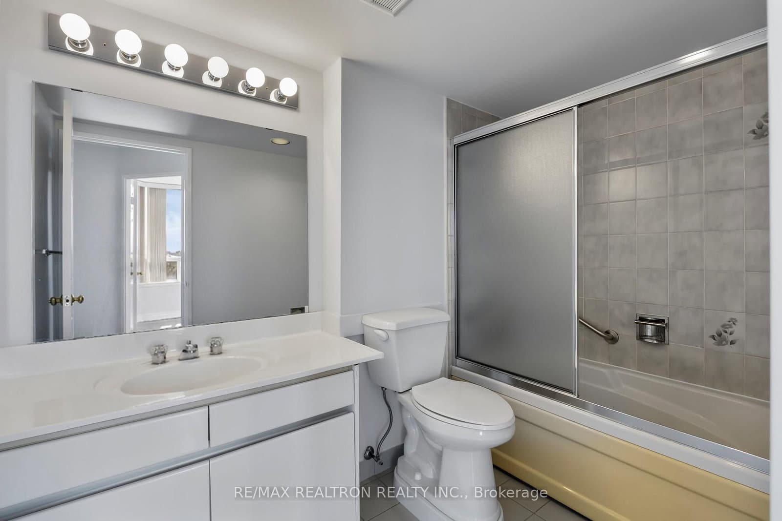 10 Torresdale Avenue, Unit 506 thumbnail 12