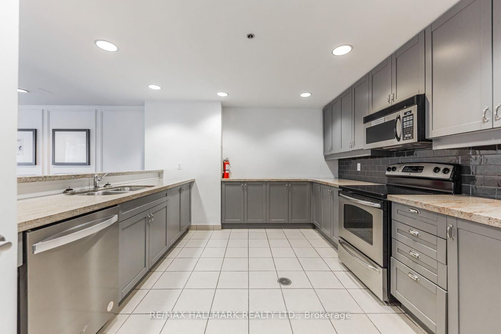20 Scrivener Square, Unit 502 thumbnail 28