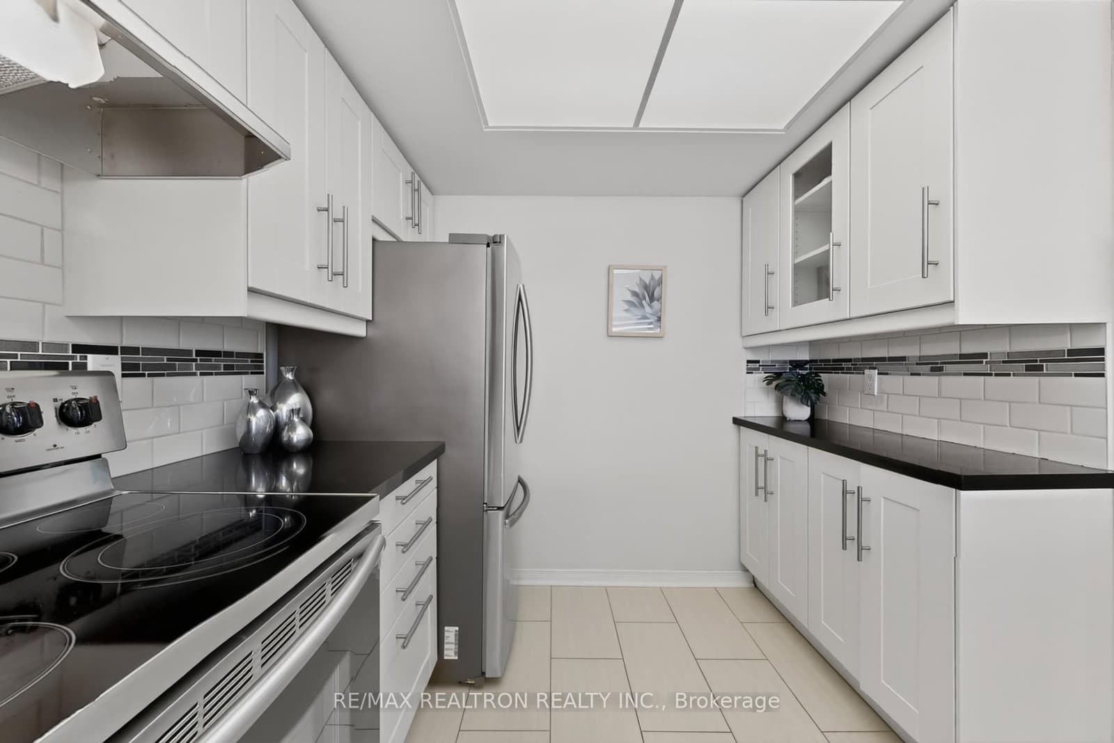 5765 Yonge Street, Unit 410 thumbnail 13