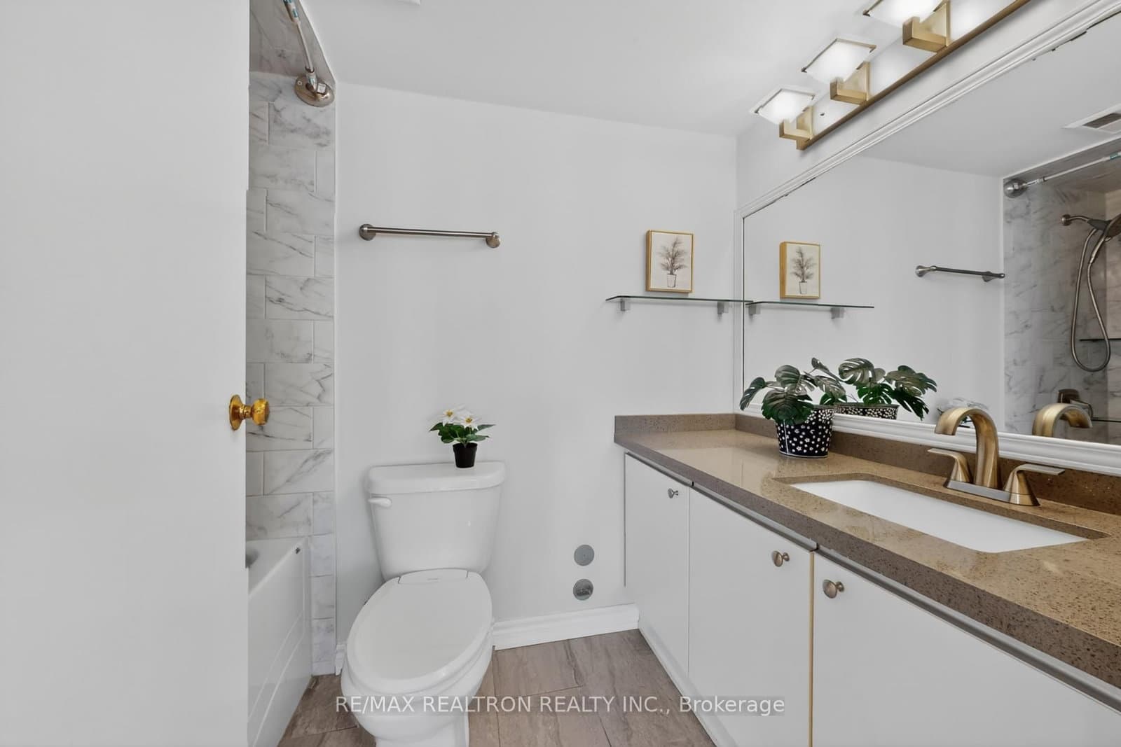 5765 Yonge Street, Unit 410 thumbnail 20