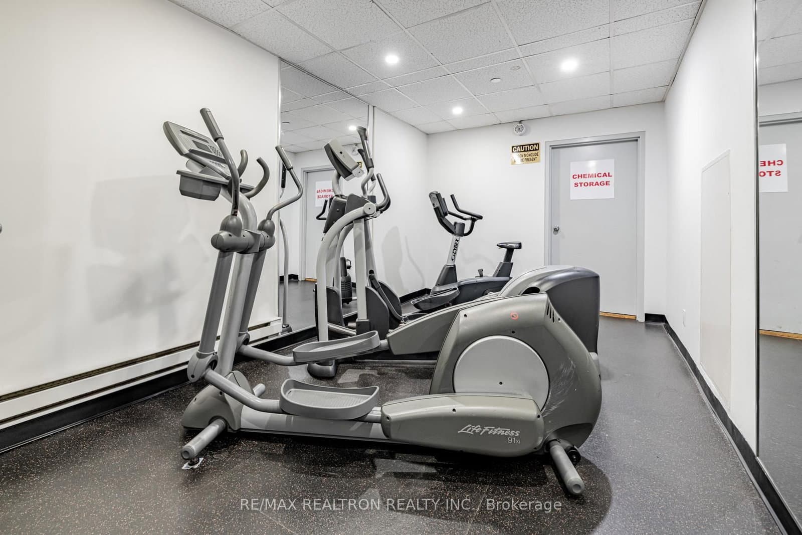 5765 Yonge Street, Unit 410 thumbnail 26