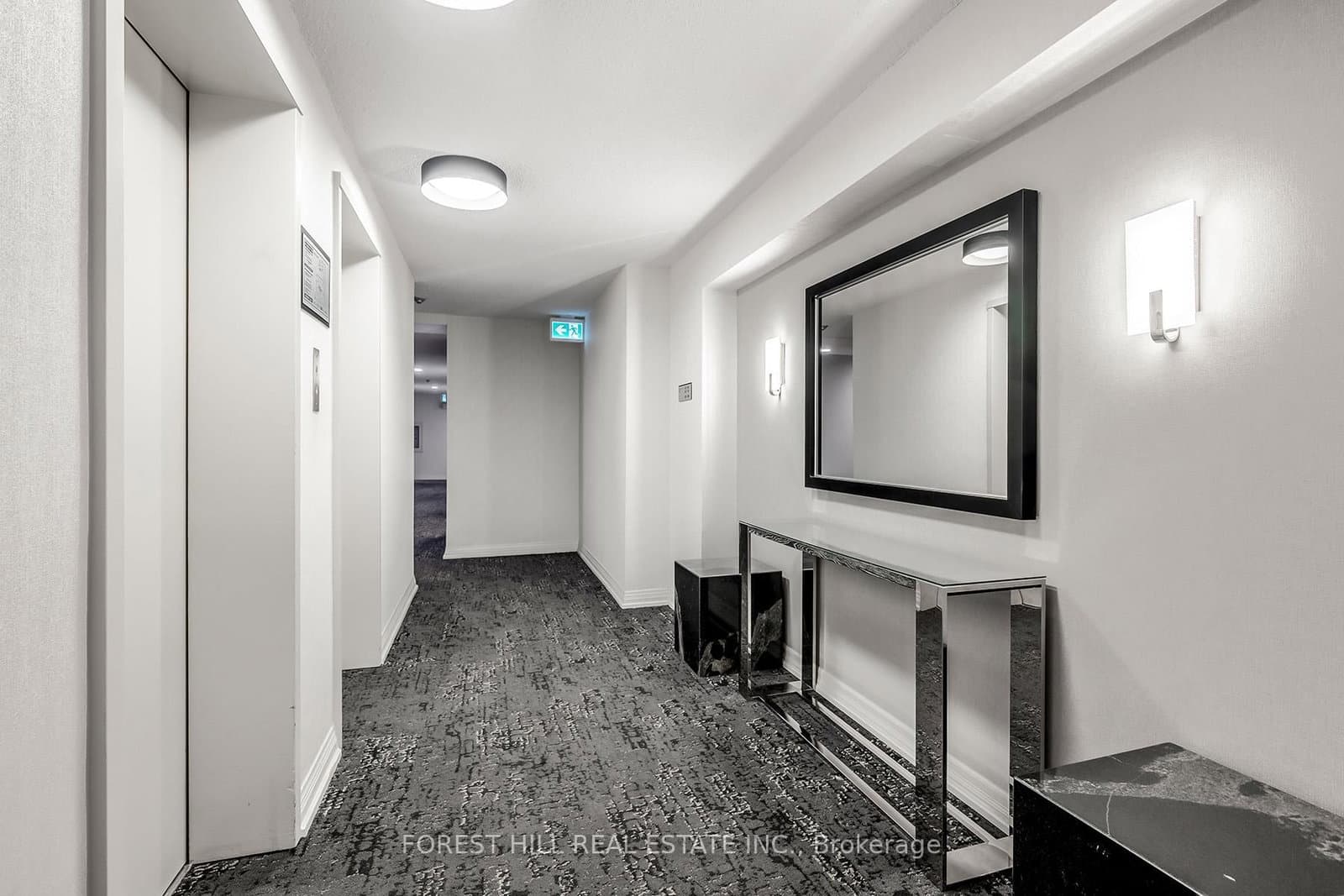 15 Mcmurrich Street, Unit PH01 thumbnail 35