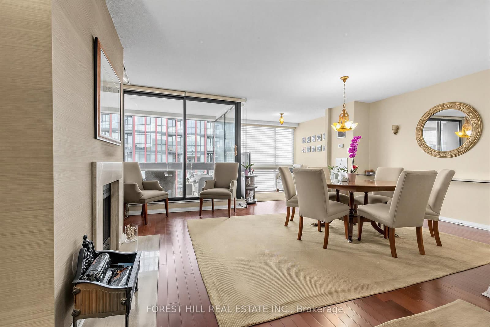 15 Mcmurrich Street, Unit PH01 thumbnail 9
