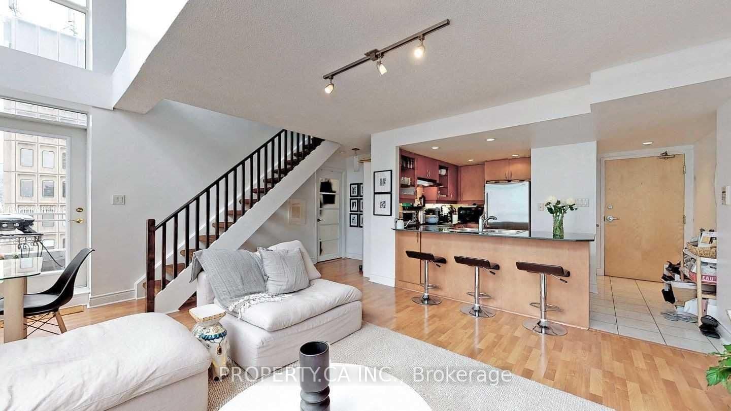 80 Cumberland Street, Unit 1110 thumbnail 4