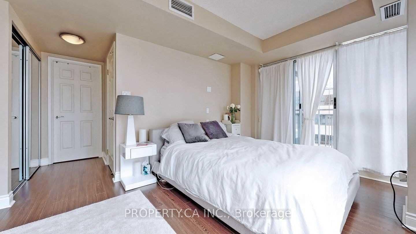 80 Cumberland Street, Unit 1110 thumbnail 6