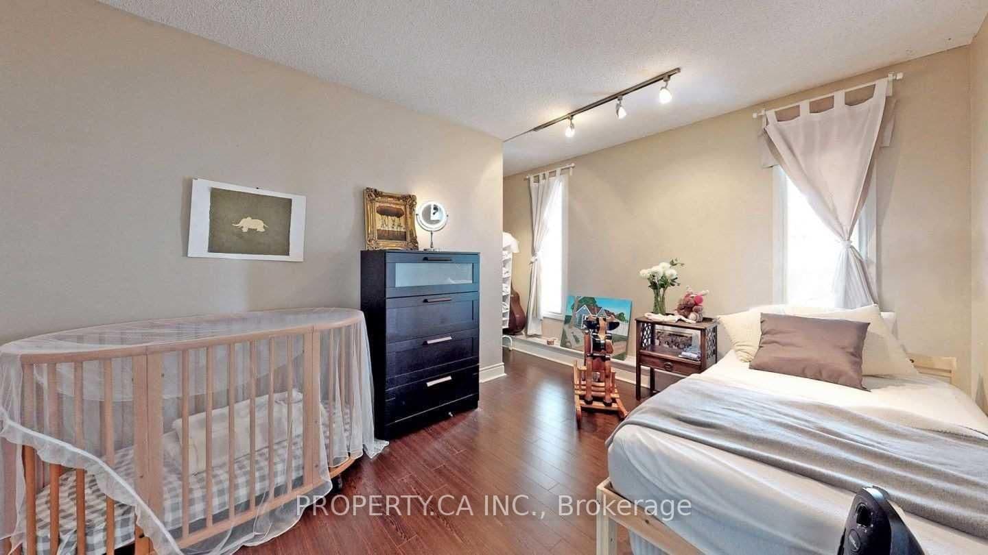 80 Cumberland Street, Unit 1110 thumbnail 8