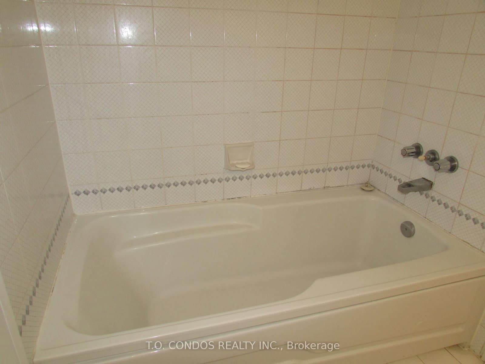 1001 Bay Street, Unit 809 thumbnail 10