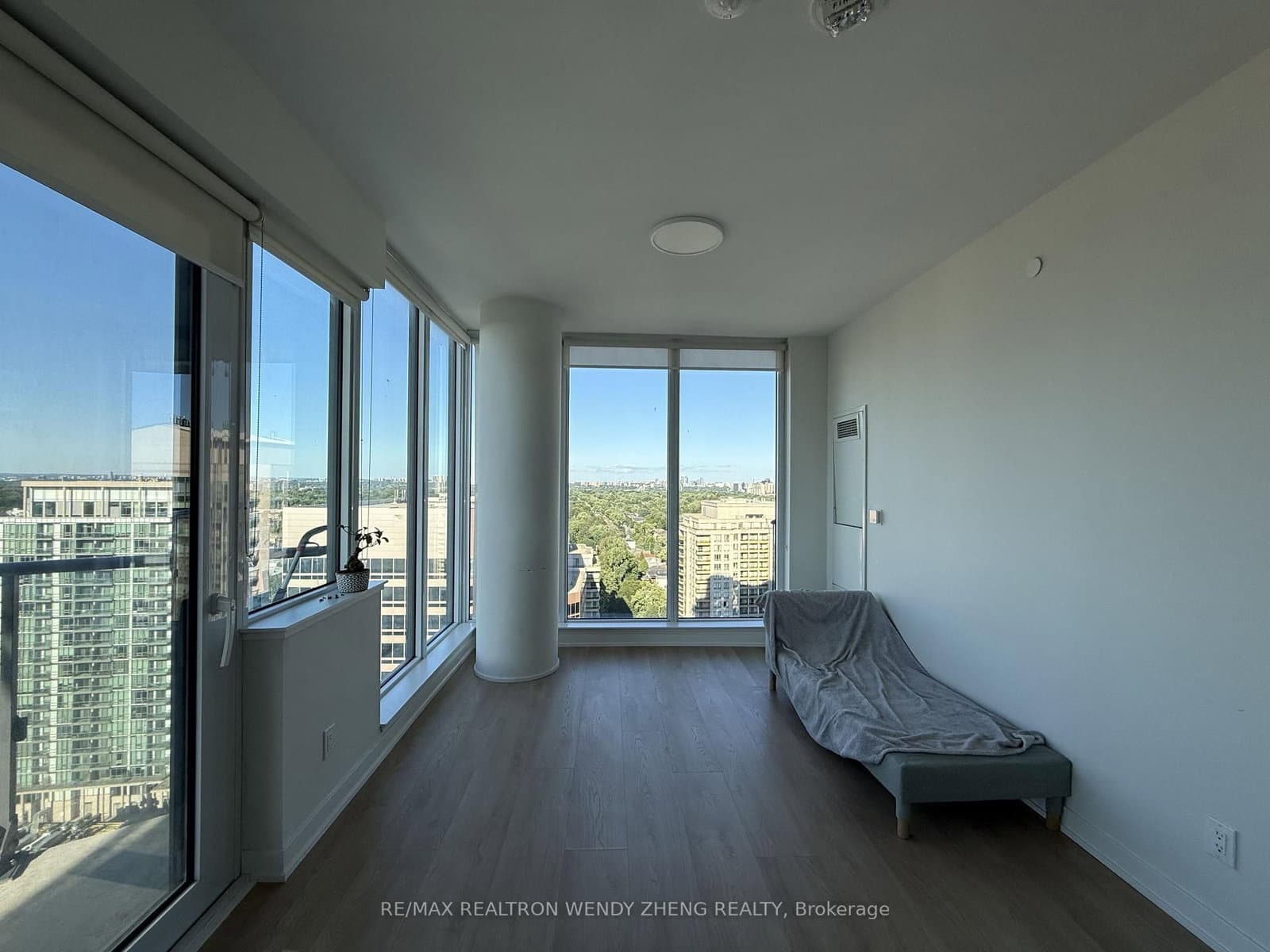 15 Ellerslie Avenue, Unit 2210 thumbnail 4
