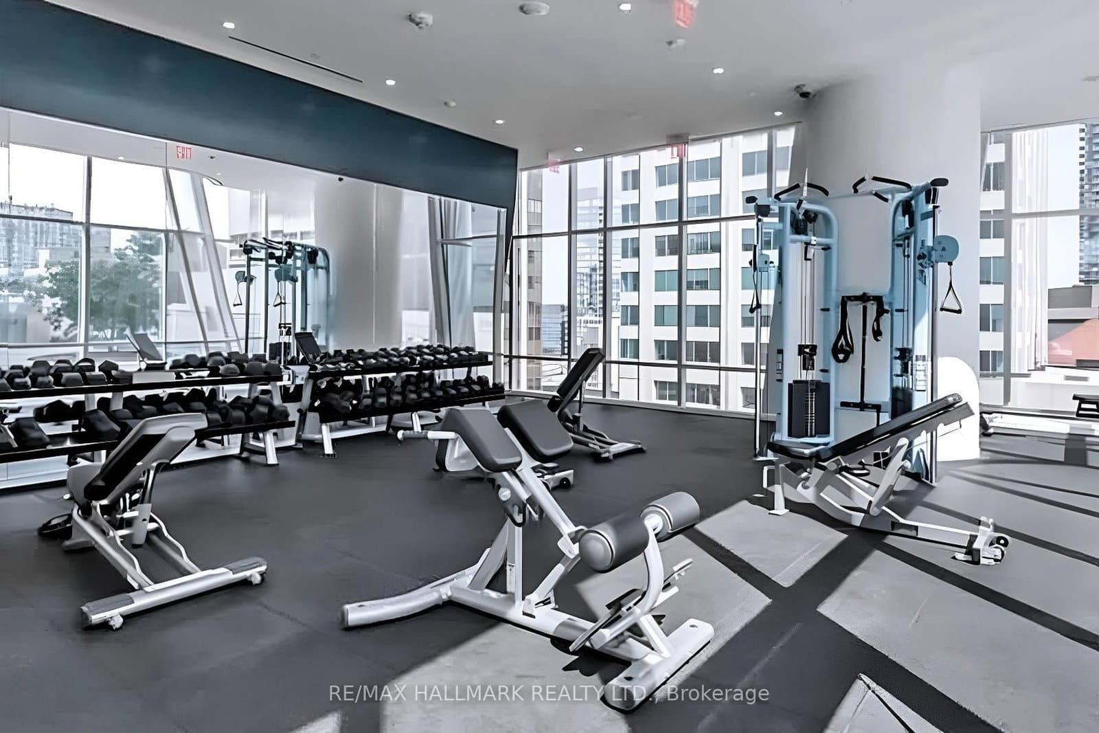 1 Bloor Street E, Unit 520 thumbnail 30