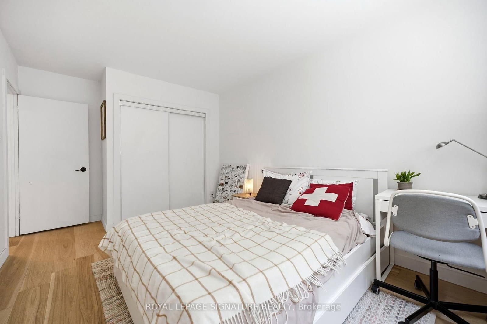 293 Glenforest Road, Unit MAIN thumbnail 17