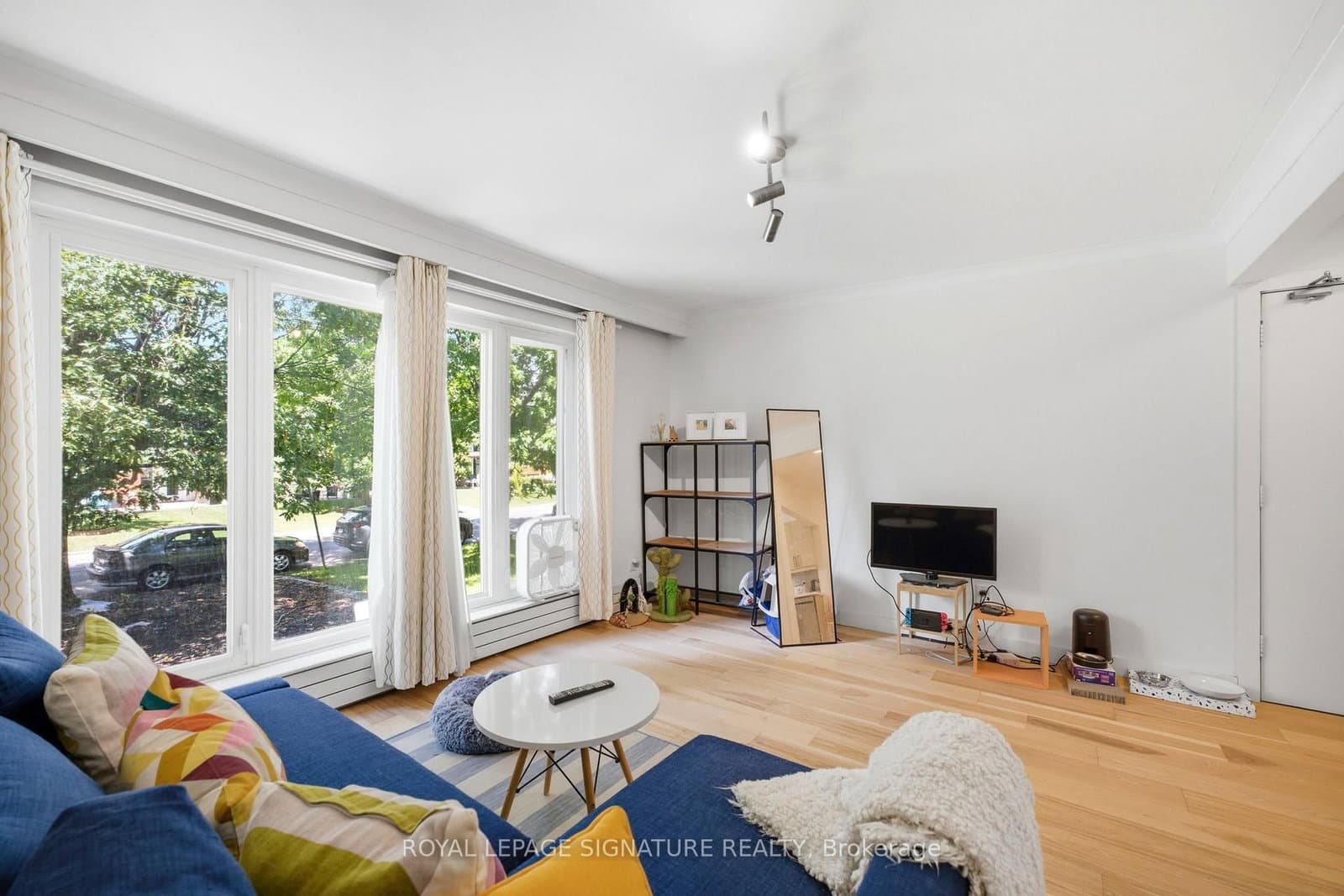 293 Glenforest Road, Unit MAIN thumbnail 5