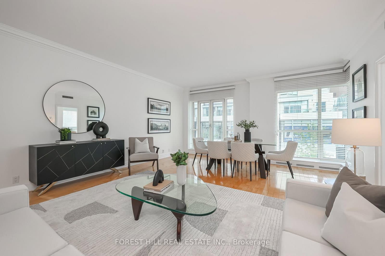 38 Avenue Road, Unit 305 thumbnail 10