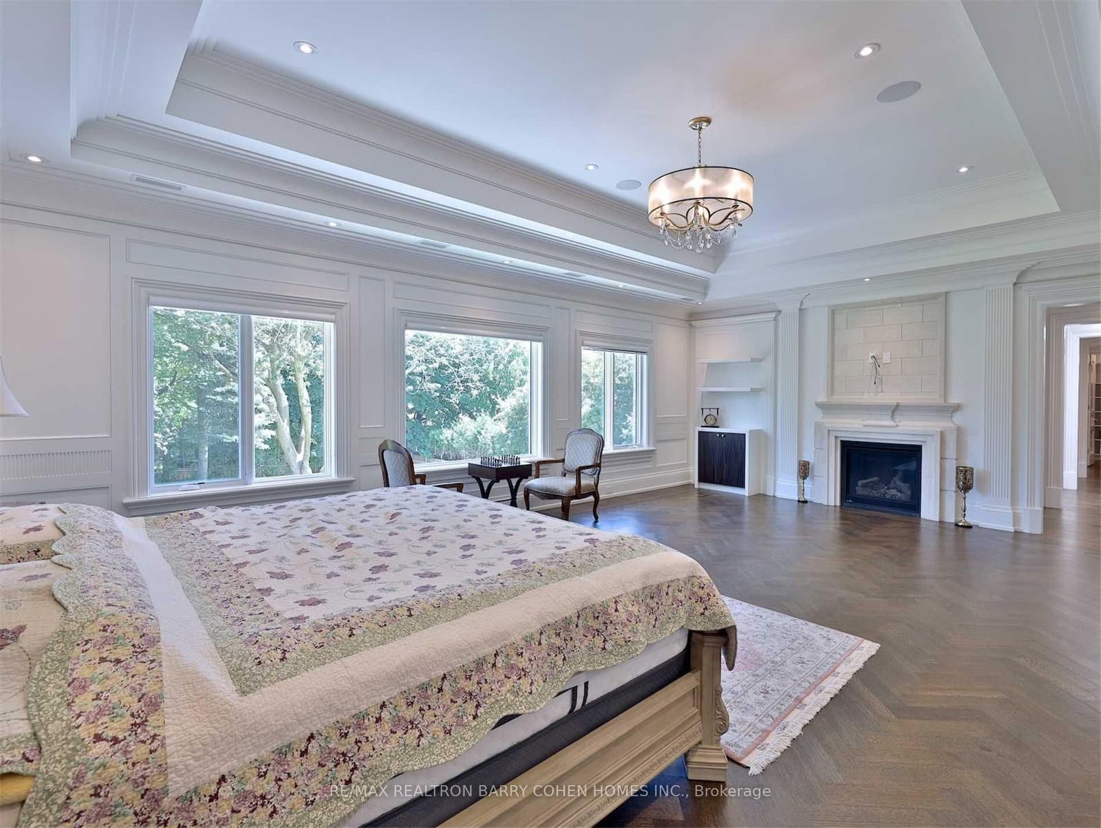39 Arjay Crescent thumbnail 15