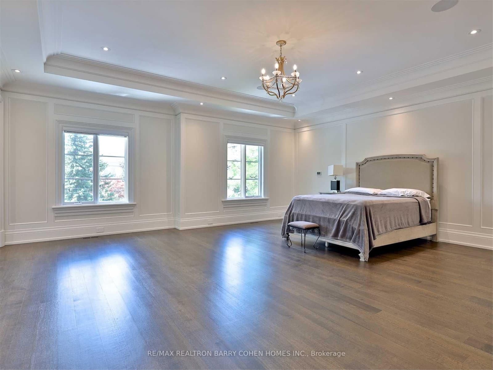 39 Arjay Crescent thumbnail 19