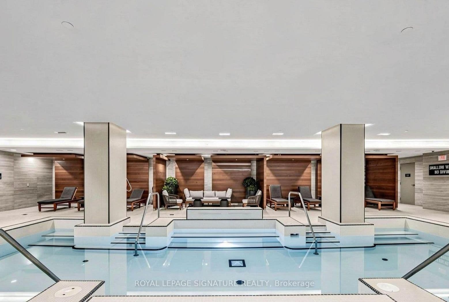 39 Queens Quay E, Unit 337 thumbnail 29