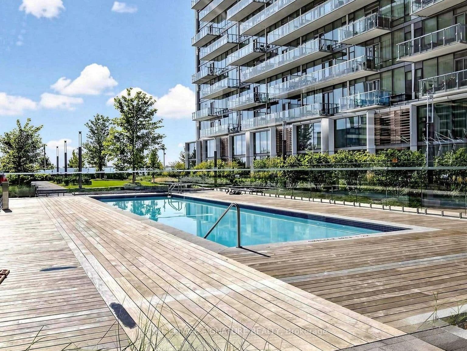 39 Queens Quay E, Unit 337 thumbnail 34