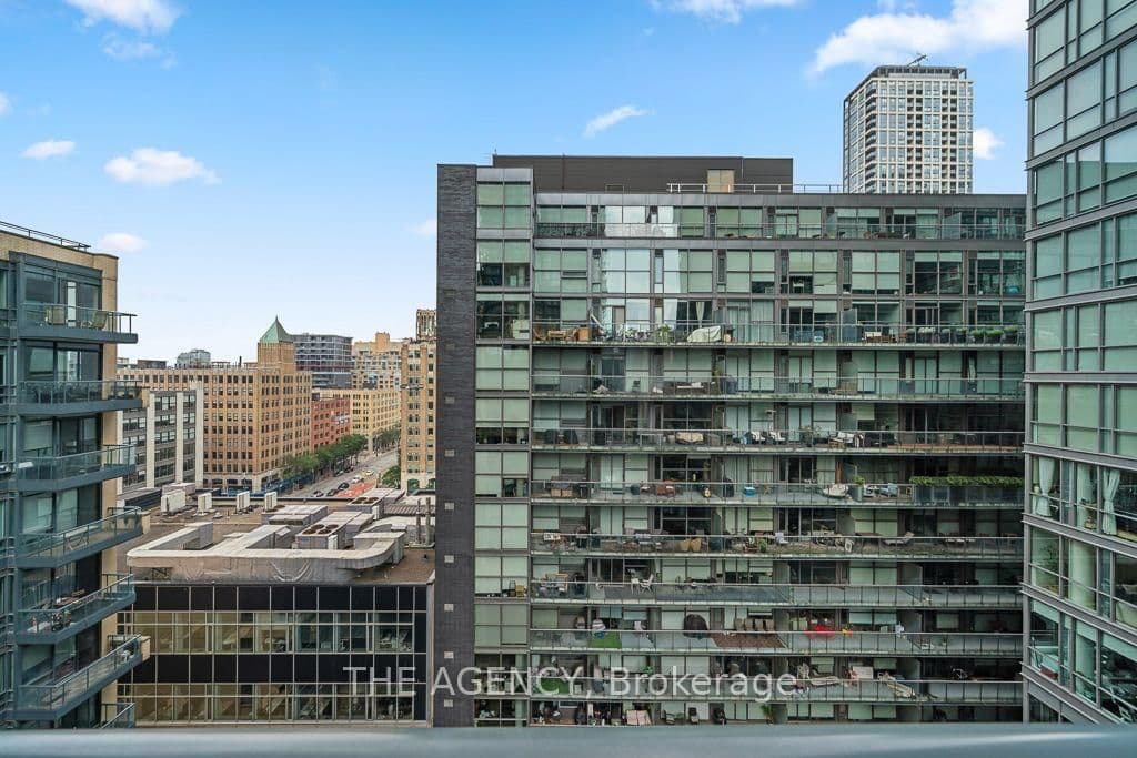 438 King Street W, Unit 1314 thumbnail 18