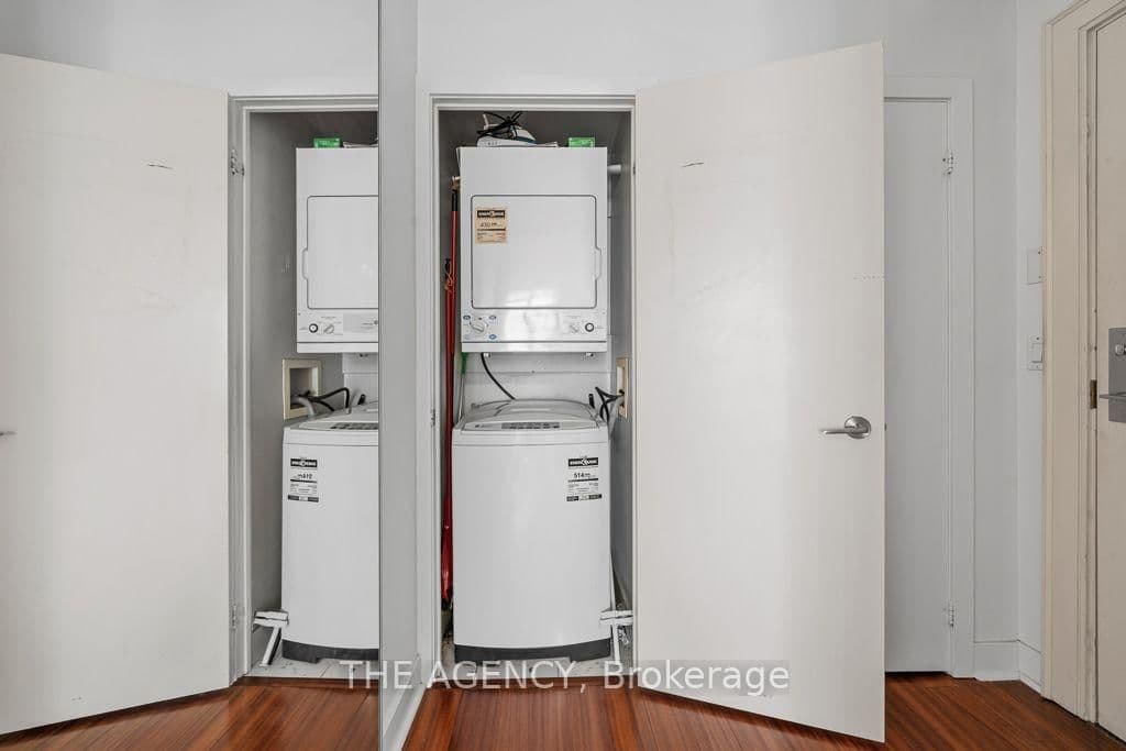 438 King Street W, Unit 1314 thumbnail 7