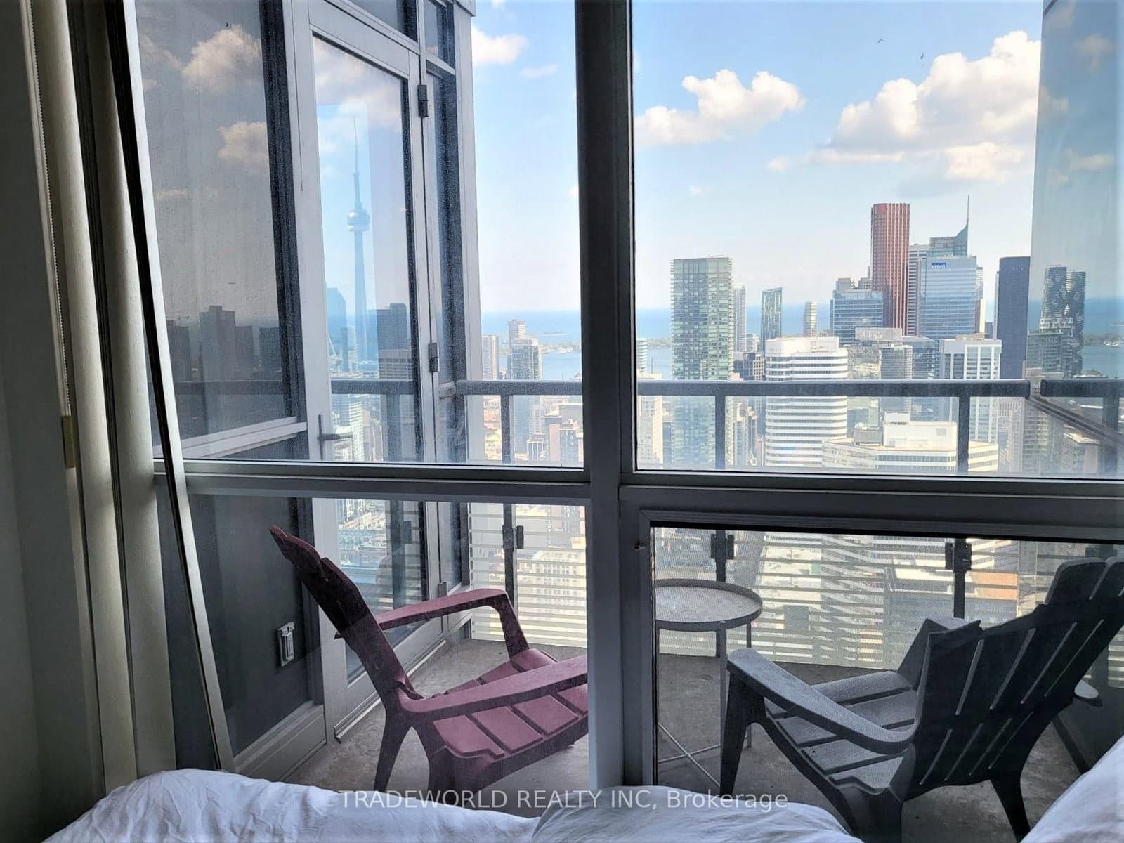 386 Yonge Street, Unit 5407 thumbnail 8