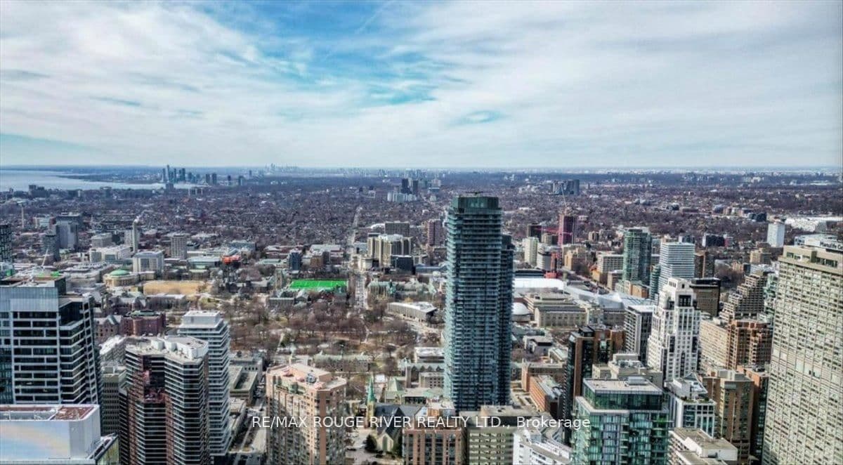 55 Charles Street E, Unit 3808 thumbnail 3