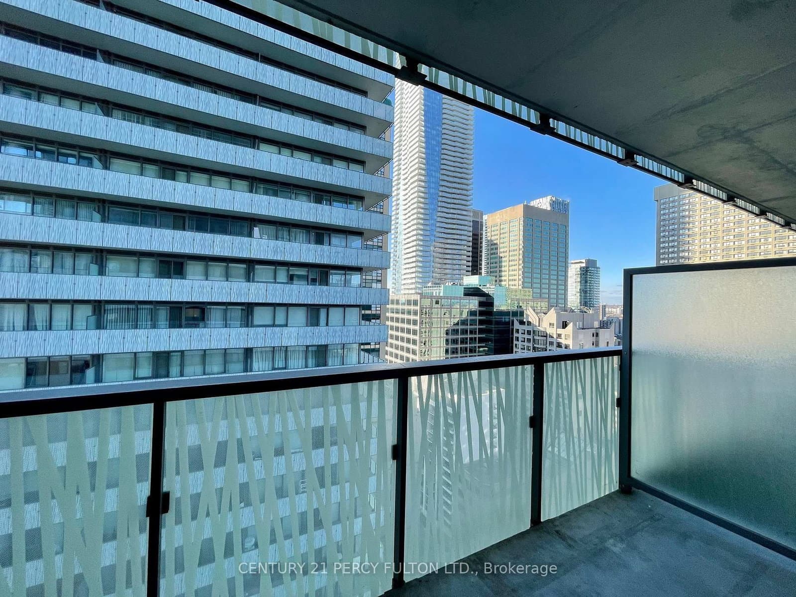 50 Charles Street E, Unit 2108 thumbnail 11