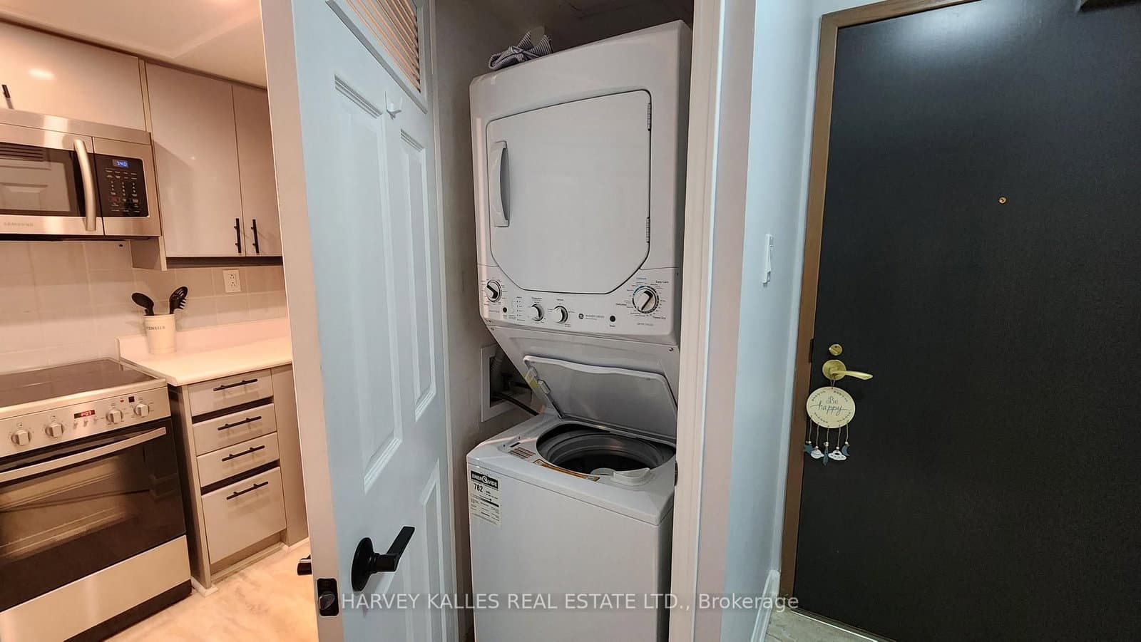 7 Broadway Avenue, Unit 211 thumbnail 16