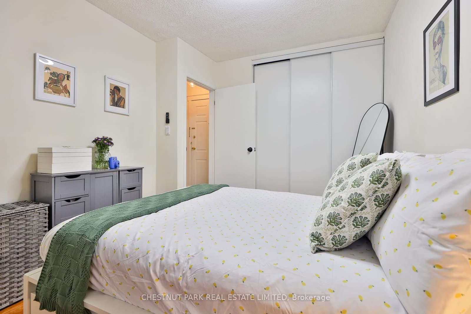 1648 Bathurst Street, Unit 5 thumbnail 23