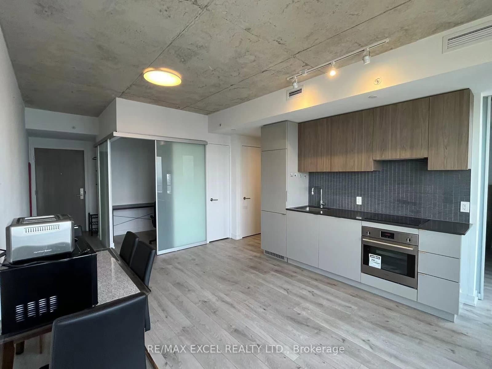 161 Roehampton Avenue, Unit 3702 thumbnail 10