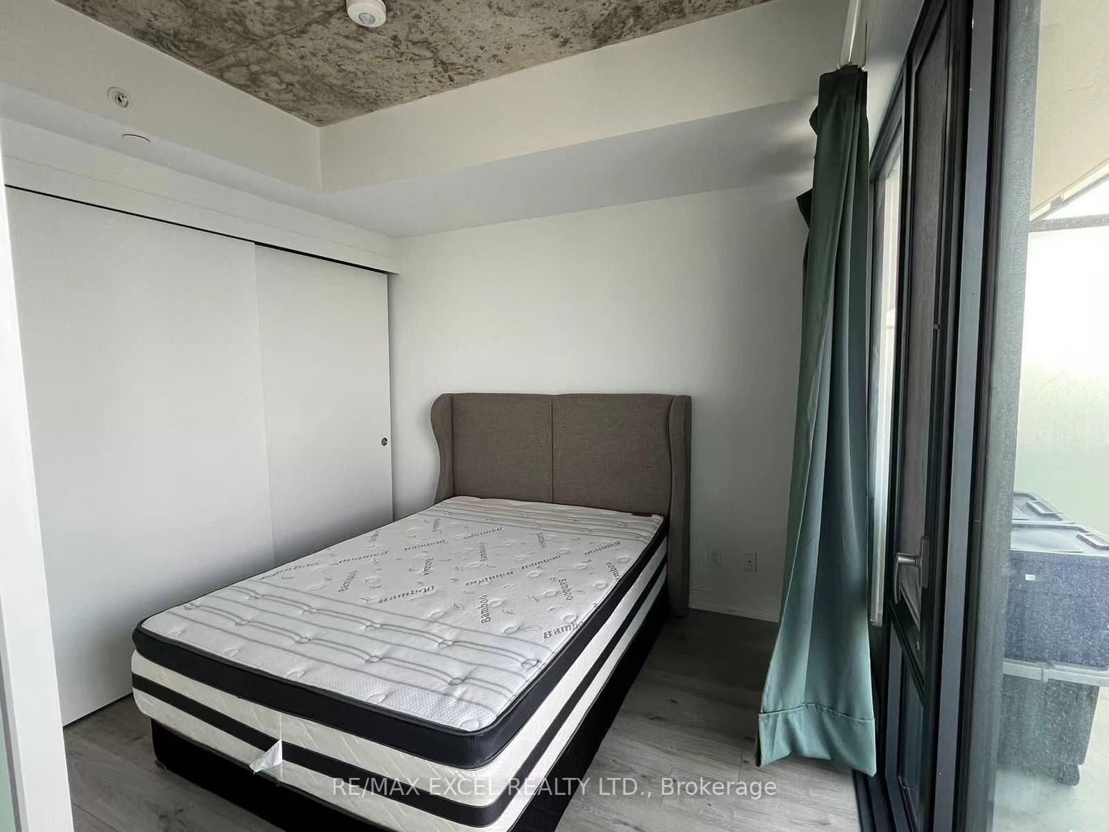 161 Roehampton Avenue, Unit 3702 thumbnail 15