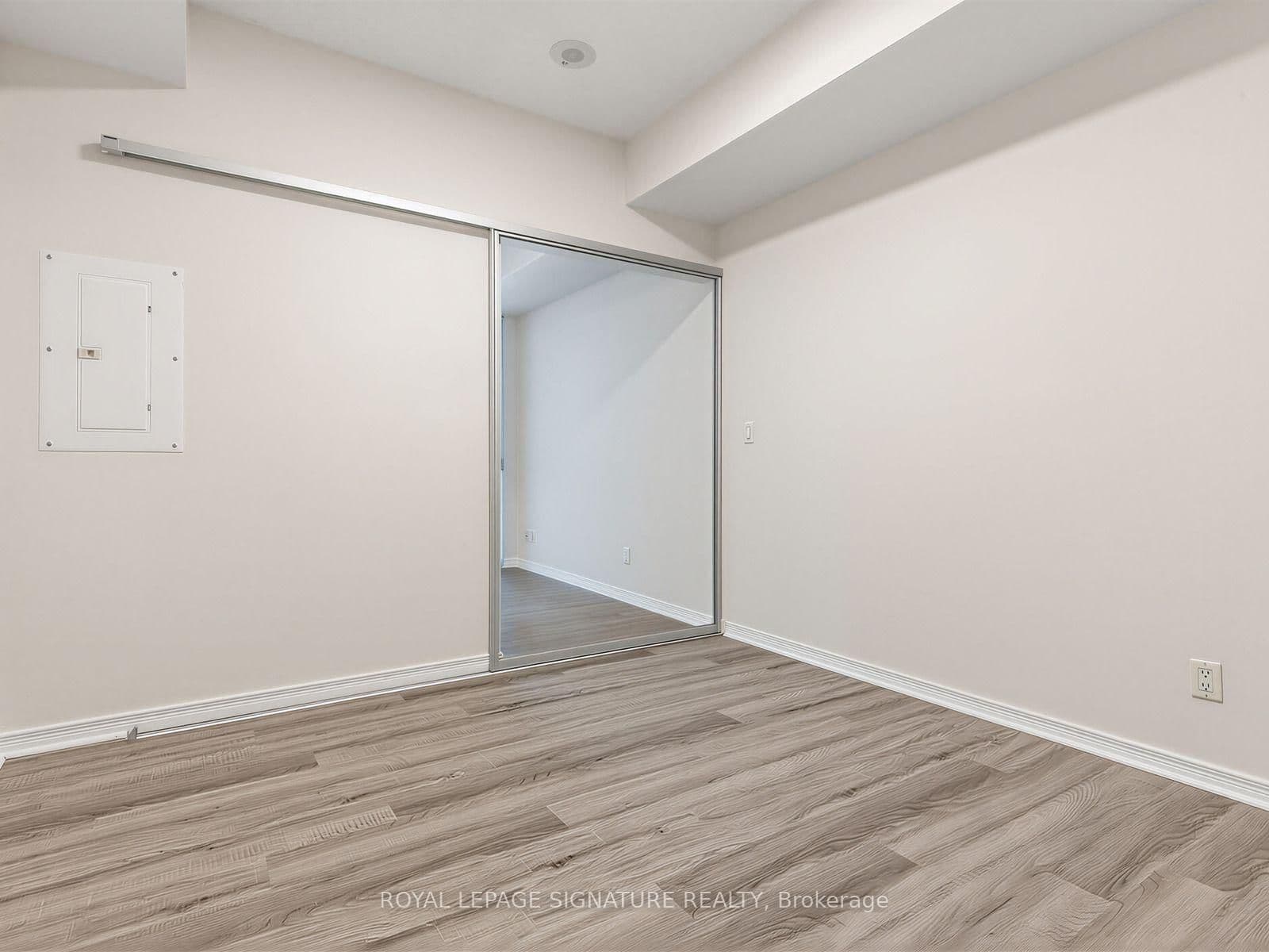 352 Front Street, Unit 1411 thumbnail 18